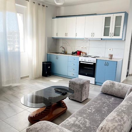 L.T. Noy'S Apartment Sarandë エクステリア 写真