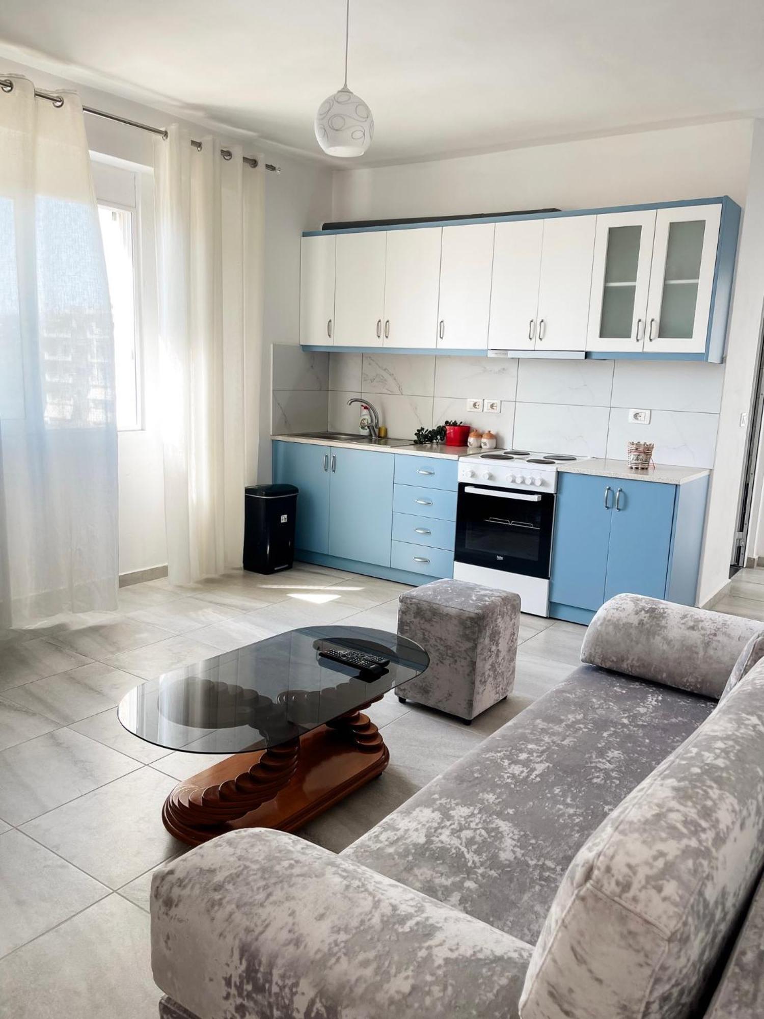 L.T. Noy'S Apartment Sarandë エクステリア 写真