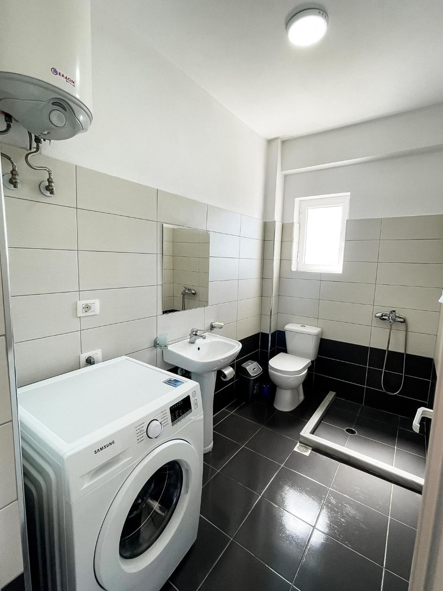 L.T. Noy'S Apartment Sarandë エクステリア 写真